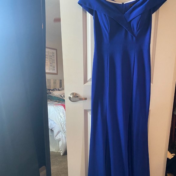 Royal Blue Off The Shoulder Gown - Picture 6 of 11